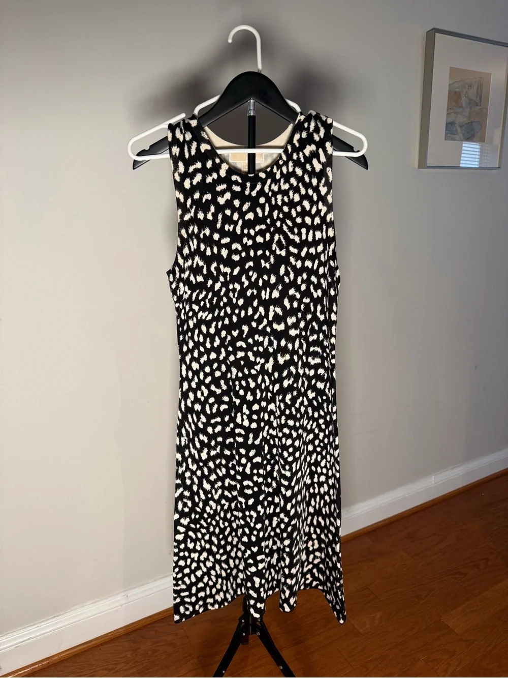 Michael Kors Black and White Printed Sleeveless Midi Dress